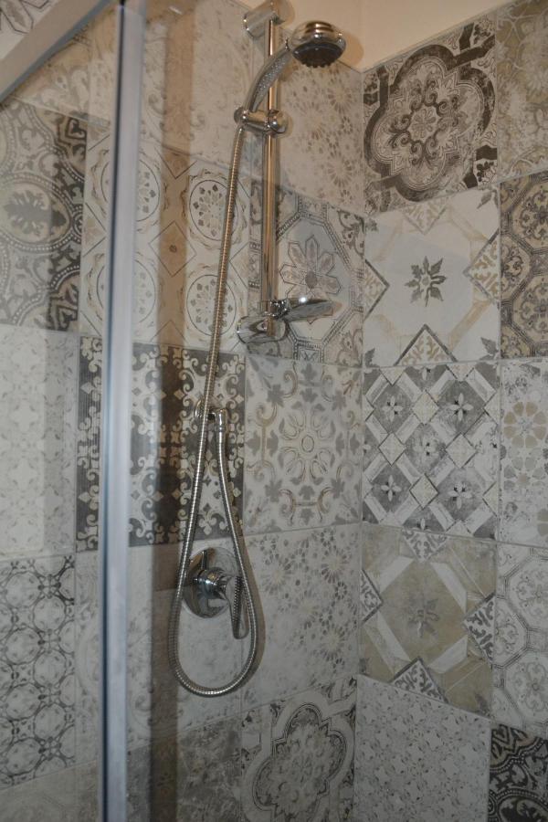 B&B Le Fate Sonnino 外观 照片